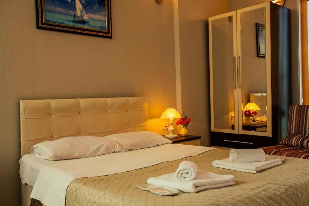 Luxury Apartments Batumi Exterior foto